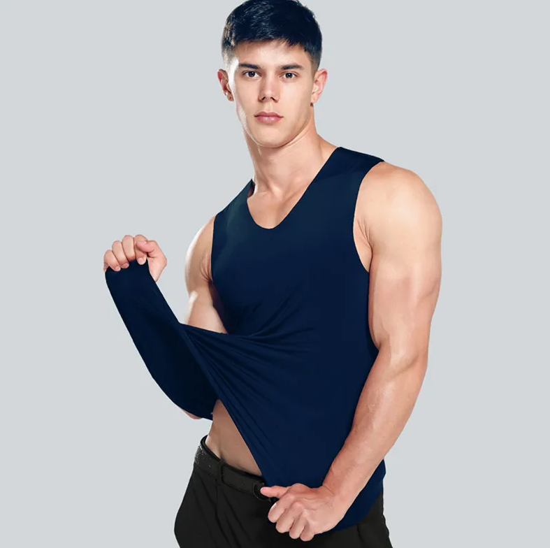 High-Quality Seamless Men's Sweatproof Undershirt – Comfortable Everyday Base Layer