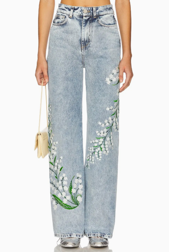 Stylish Slim-Fit Denim Jeans – Modern Casual Everyday Wear